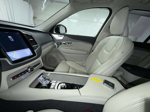 Used 2023 Volvo XC90 T8 Ultimate w/ Protection Package Premier AWD/4WD image 21