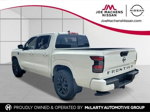 New 2026 Nissan Frontier SV AWD/4WD image 4