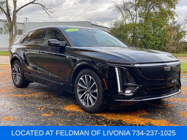 Used 2024 Cadillac Lyriq Sport w/ LPO, Floor Liner Package AWD/4WD image 7