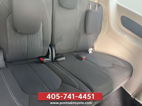 Used 2024 Chrysler Voyager LX FWD image 20