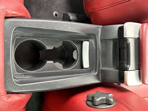 Used 2012 Volvo C70 T5 w/ Climate Pkg image 15