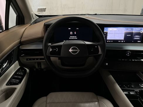 Used 2025 Nissan Murano Platinum w/ Cargo Package AWD/4WD image 7