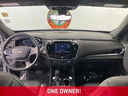 Used 2023 Chevrolet Traverse LT w/ Rear Camera Mirror Package AWD/4WD image 8