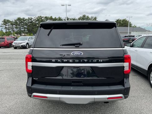 Used 2022 Ford Expedition XLT AWD/4WD image 6