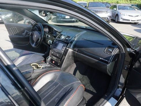 Used 2013 Maserati Quattroporte S image 12