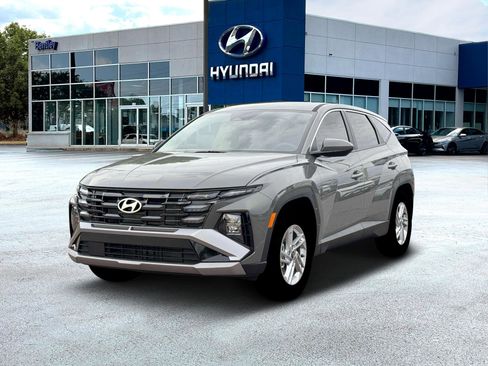 New 2026 Hyundai Tucson SE FWD image 1