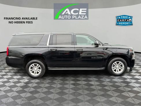 Used 2016 Chevrolet Suburban LT image 4