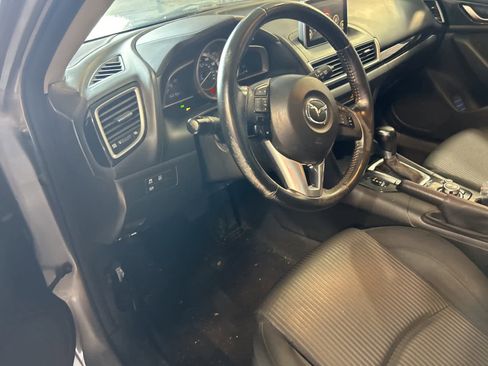 Used 2015 MAZDA MAZDA3 i Touring image 24