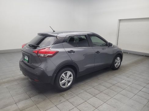 Used 2020 Nissan Kicks S FWD image 10
