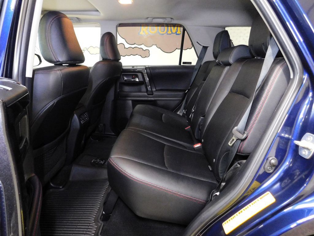 Used 2023 Toyota 4Runner TRD Off-Road Premium w/ Moonroof Package AWD/4WD image 51