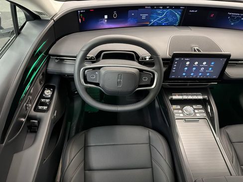 New 2026 Lincoln Nautilus Premier w/ Equipment Group 102A image 21