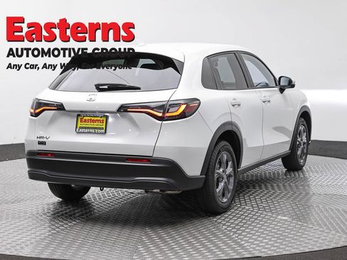 Used 2026 Honda HR-V LX image 5