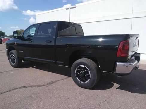 New 2026 RAM 2500 Laramie w/ Towing Technology Group image 7