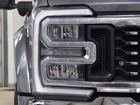 Used 2023 Ford F450 Lariat w/ Lariat Ultimate Package image 12