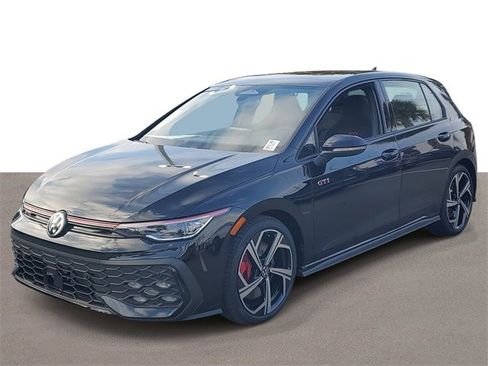 New 2026 Volkswagen GTI SE image 2