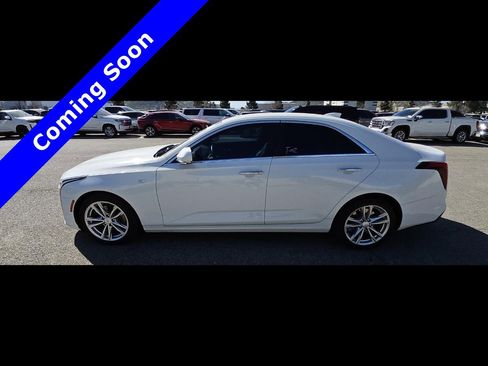 Used 2023 Cadillac CT4 Luxury w/ Cold Weather Package RWD image 6