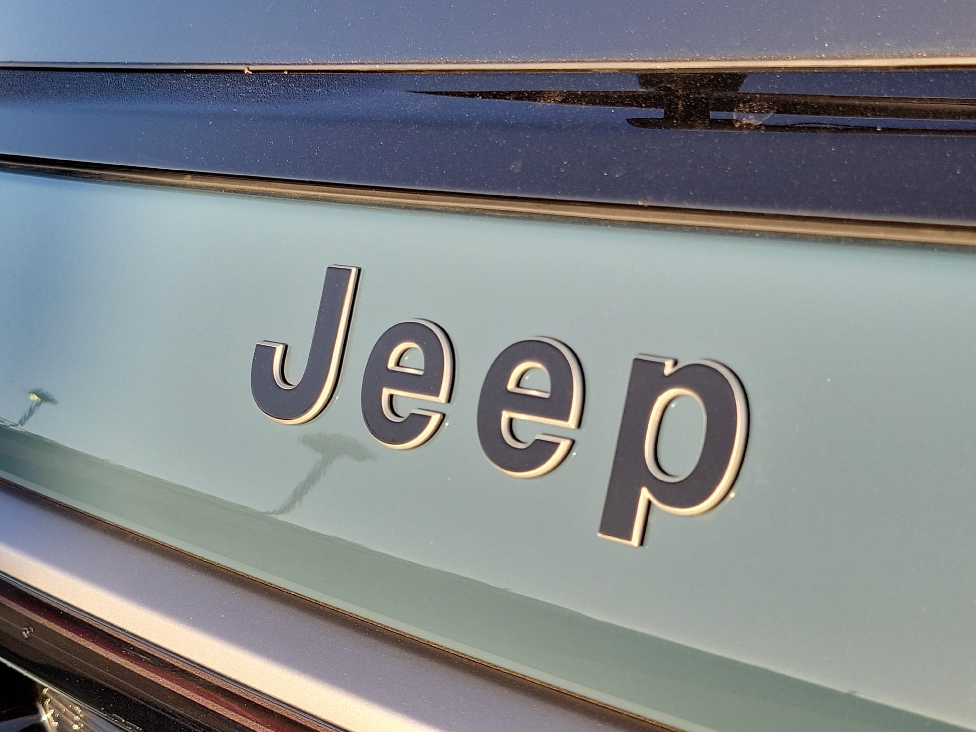 New 2026 Jeep Grand Wagoneer L 4WD image 17