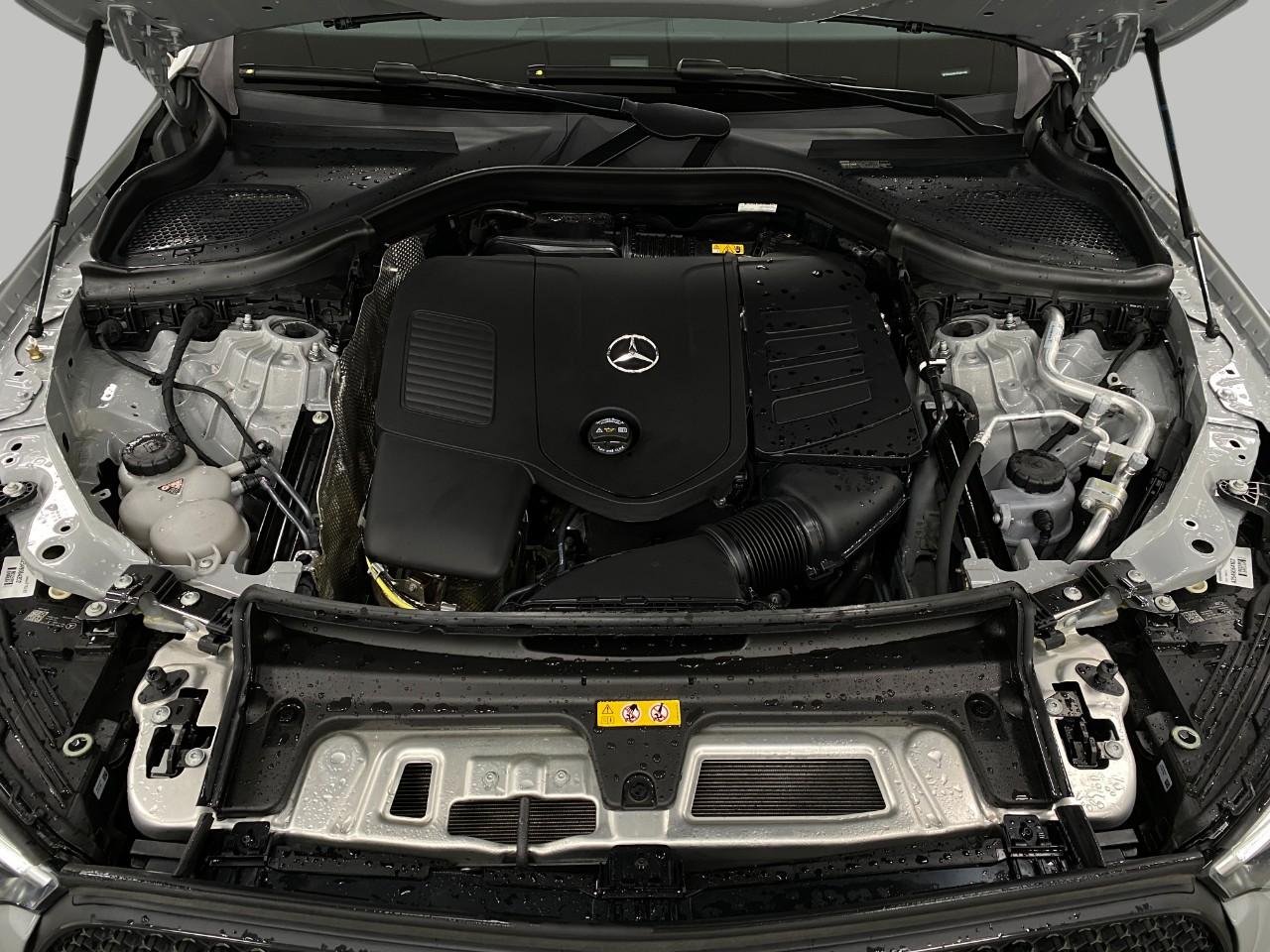 Used 2026 Mercedes-Benz GLC 300 4MATIC image 12