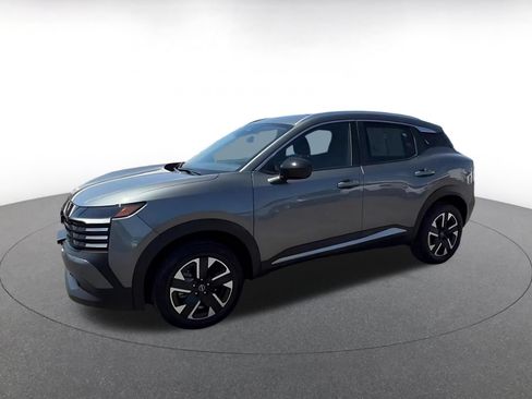 Used 2026 Nissan Kicks SV w/ Cold Weather Package AWD/4WD image 6