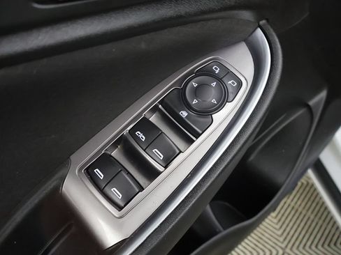 Used 2021 Chevrolet Malibu LT FWD image 33