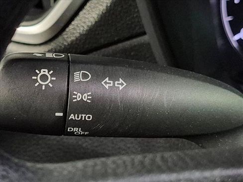 Used 2024 Toyota Corolla Cross AWD Hybrid image 13