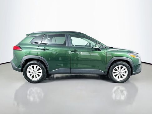Used 2024 Toyota Corolla Cross LE w/ Moonroof Package AWD/4WD image 4