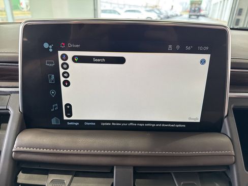 Used 2023 Chevrolet Tahoe Z71 w/ Luxury Package image 30