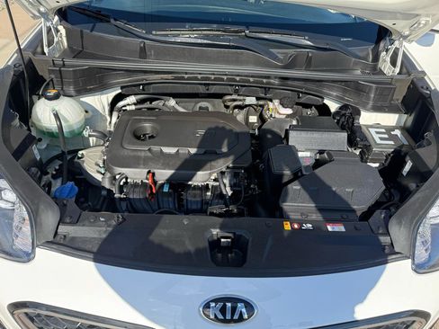 Used 2020 Kia Sportage LX image 22