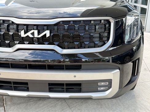 Used 2023 Kia Telluride SX Prestige X-Pro AWD/4WD image 12