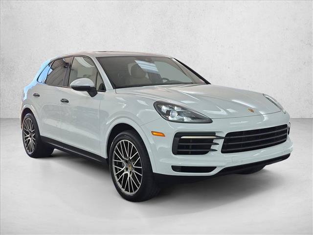 Used 2022 Porsche Cayenne Platinum Edition AWD/4WD image 3