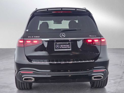 Certified 2026 Mercedes-Benz GLS 580 4MATIC image 4
