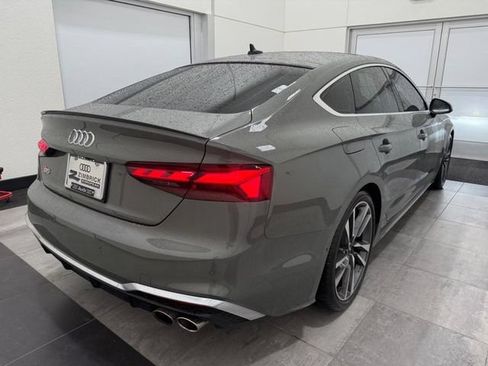 Used 2023 Audi S5 Prestige AWD/4WD image 2