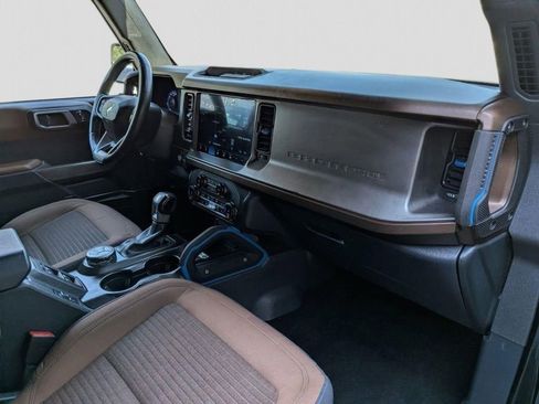 Used 2022 Ford Bronco Outer Banks AWD/4WD image 27