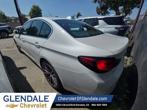Used 2023 BMW 530e RWD image 4