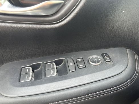 Certified 2023 Honda HR-V EX-L image 12