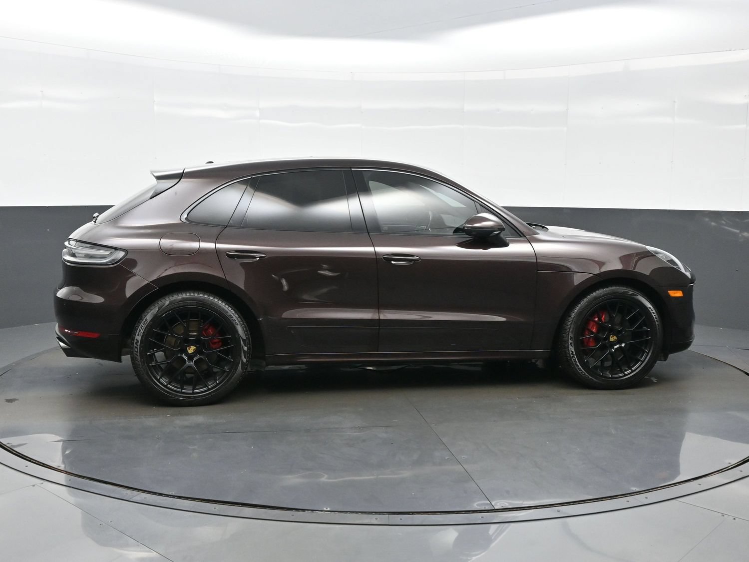 Used 2021 Porsche Macan GTS AWD/4WD image 7