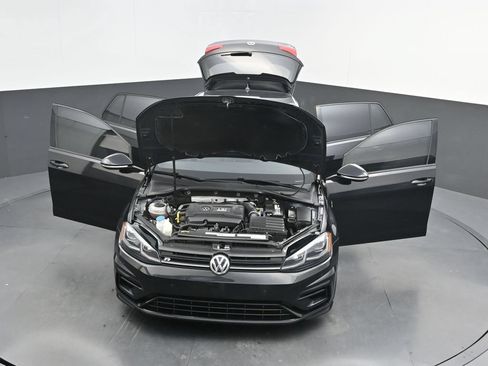 Used 2018 Volkswagen Golf R 4-Door AWD/4WD image 52