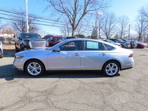 Certified 2023 Honda Accord LX image 3