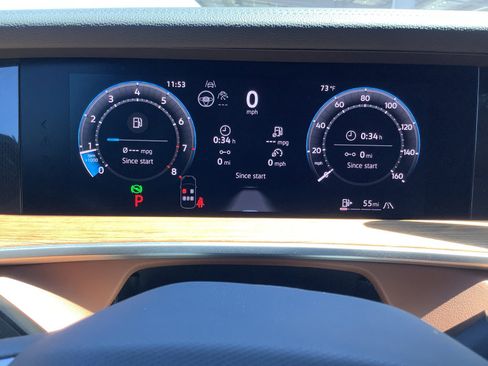 New 2026 Volkswagen Tiguan SEL R-Line AWD/4WD image 20