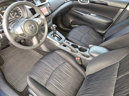 Used 2016 Nissan Sentra SV w/ Driver's Assist Package image 9