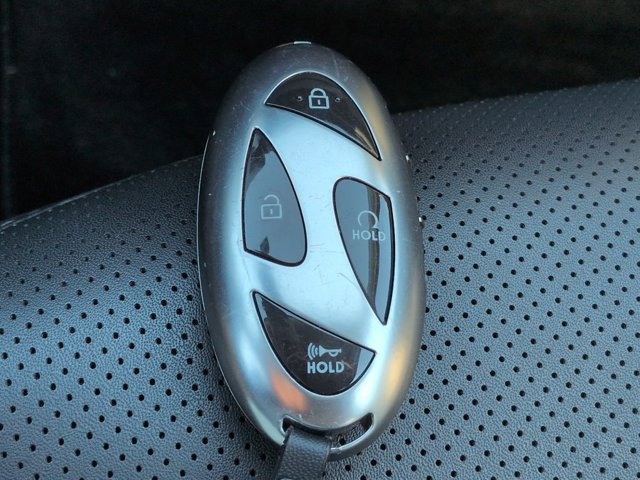 Certified 2024 Hyundai Kona Limited FWD image 31