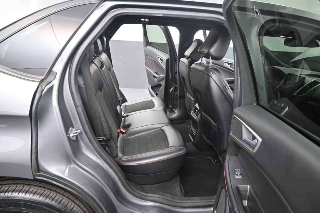 Used 2024 Ford Edge ST-Line AWD/4WD image 29