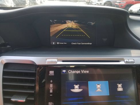 Used 2017 Honda Accord Touring image 9