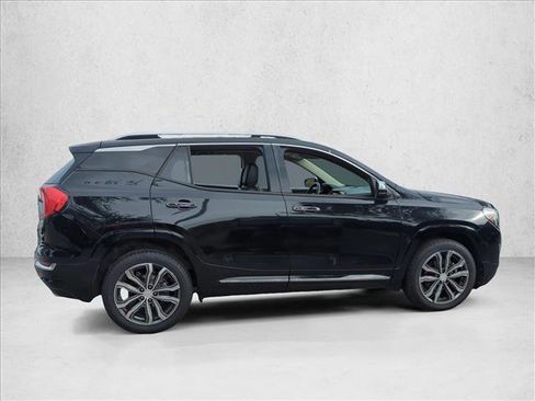 Used 2018 GMC Terrain Denali w/ Advanced Safety Package image 4