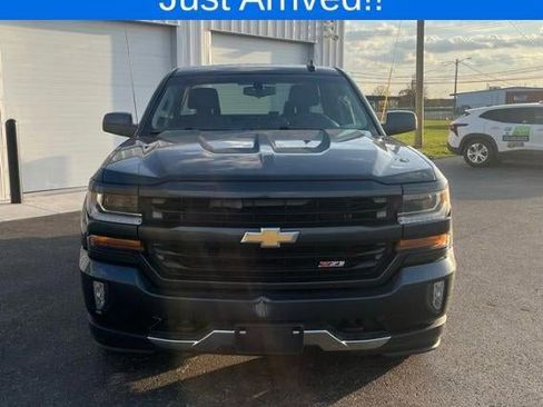 Used 2017 Chevrolet Silverado 1500 LT w/ All Star Edition image 3