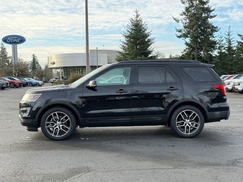 Used 2016 Ford Explorer Sport w/ Equipment Group 401A image 6