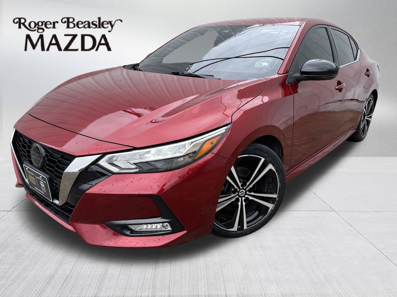 Used 2021 Nissan Sentra SR FWD image 1