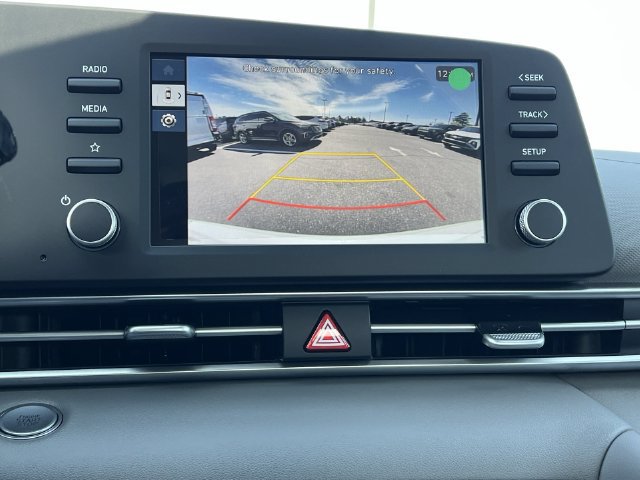 Used 2026 Hyundai Elantra Sport FWD image 11