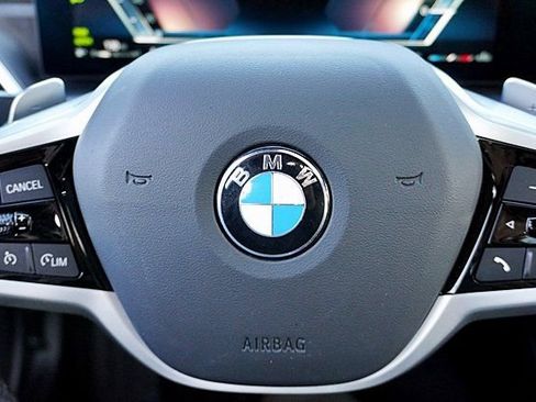 Used 2025 BMW 330i xDrive Sedan w/ Convenience Package image 35