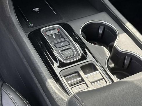 Used 2025 Honda Pilot Touring image 23